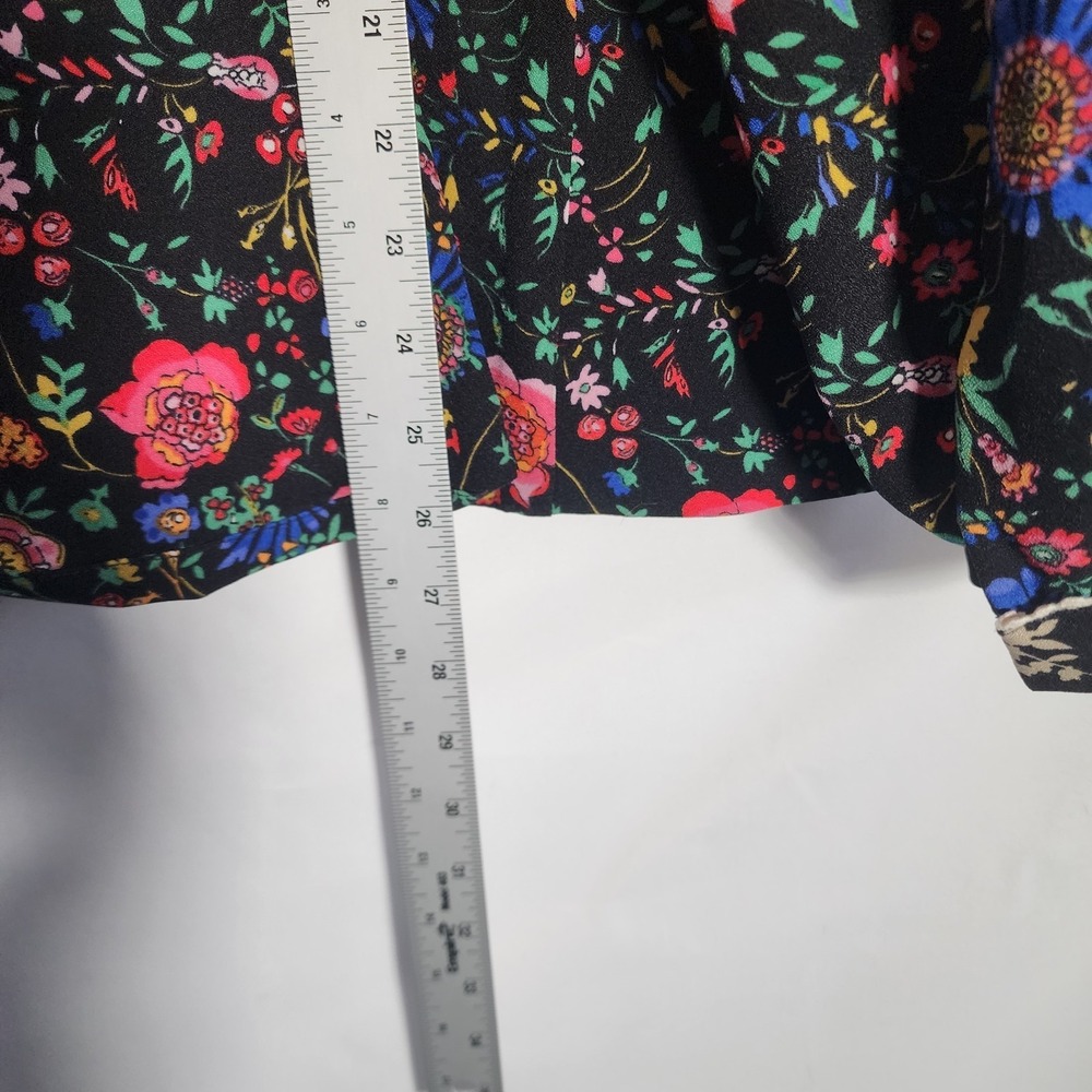 LOGO Lori Goldstein Floral‎ Button Front Jacket Black Multi Color Crochet Trim L - Picture 7 of 11